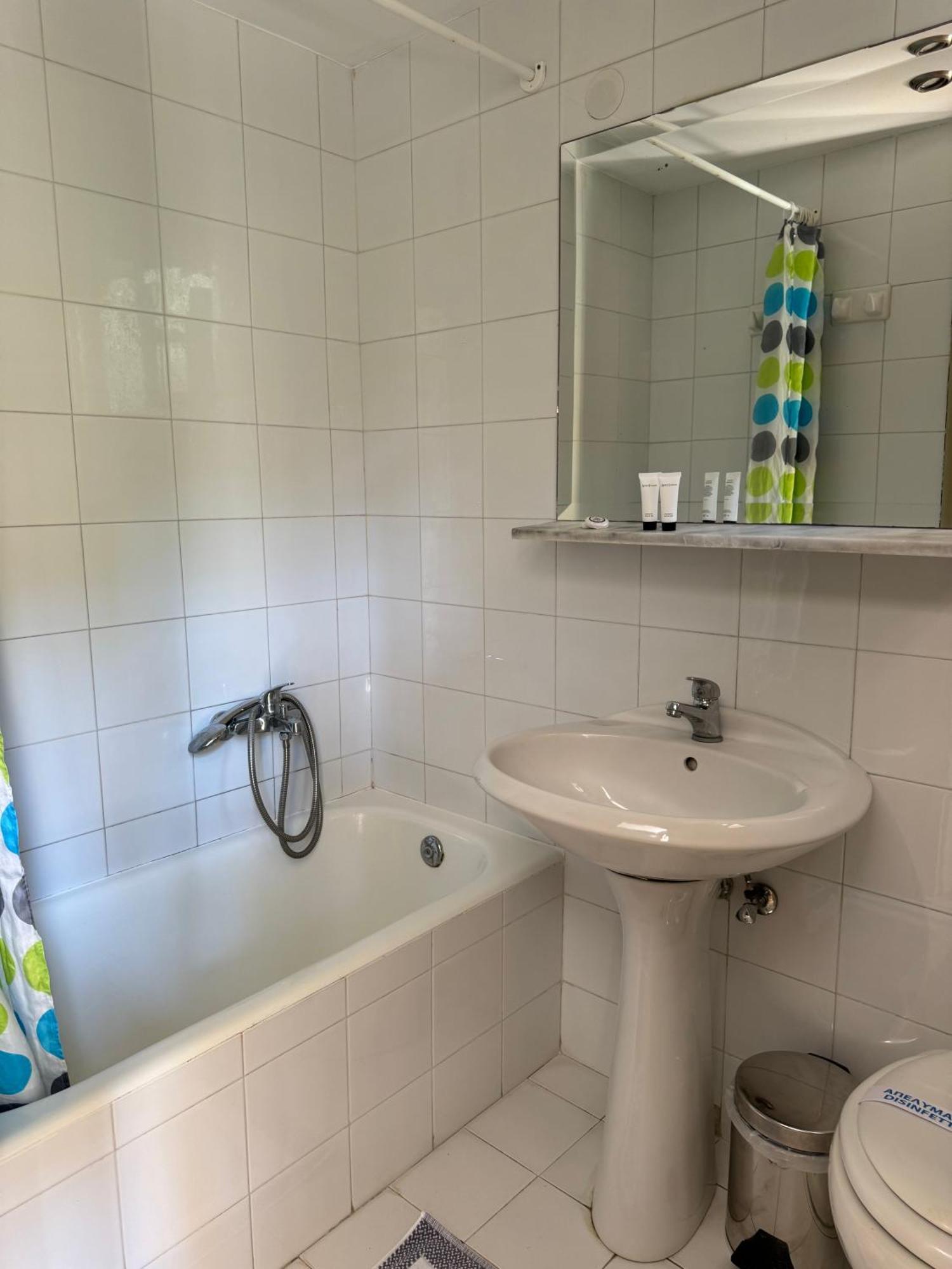 Celia Aparthotel Vasilikí